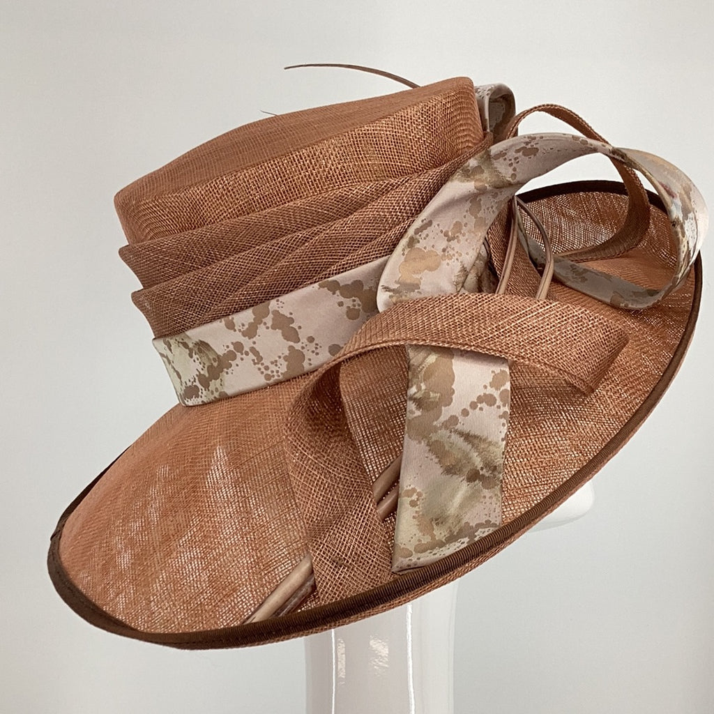 John Charles VV061 Quince Hat (13) - Fab Frocks